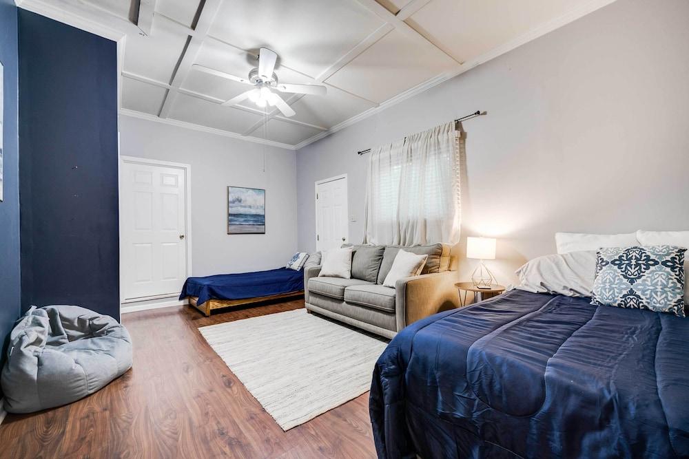 Little Rock Home < 2 Mi to Pinnacle Mountain!