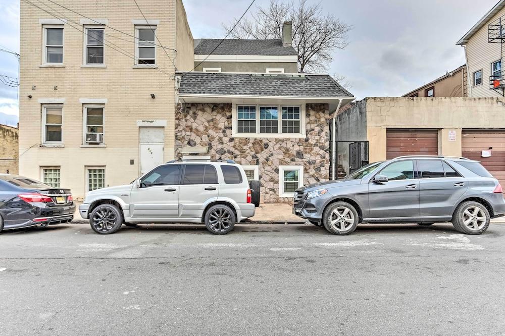 Quaint New Jersey Getaway - Walk to Parks!