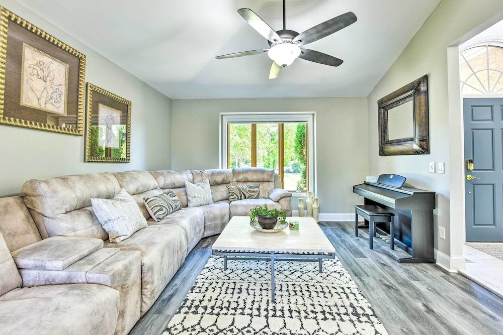 Pet-friendly Maple Grove Gem w/ Private Yard!