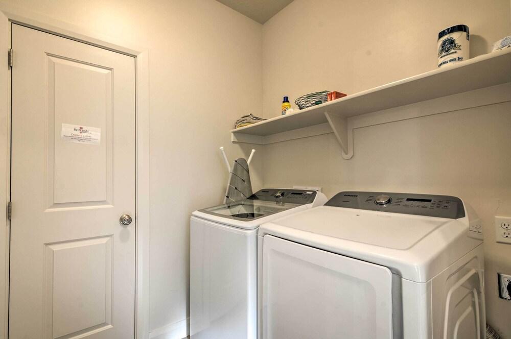 Home w/ Patio, 37 Mi to Zion National Park