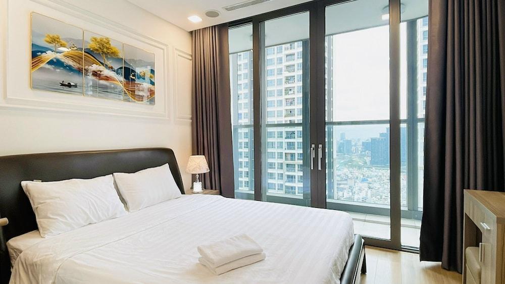 Zahoo House - Landmark 81