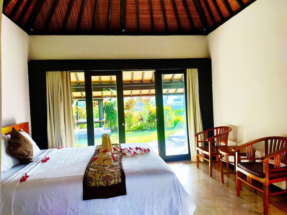 3BR Villa Queen With Stunning Rice Field