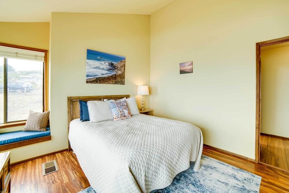 'rahus Ocean Refuge' With Manchester Coast Views!