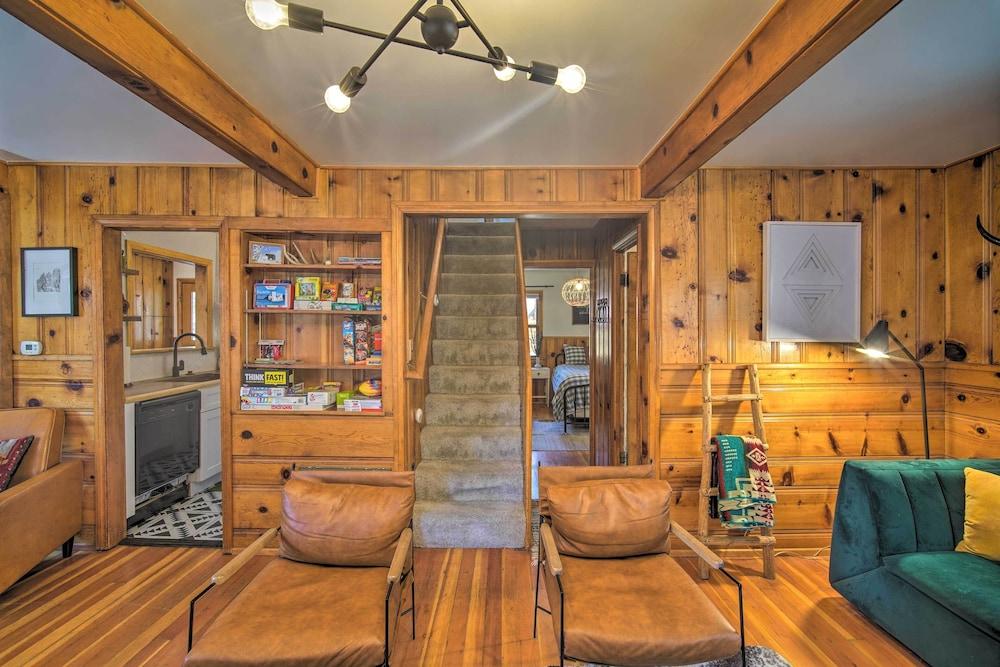 1 Mi to Bear Mountain: Cabin in Big Bear Lake