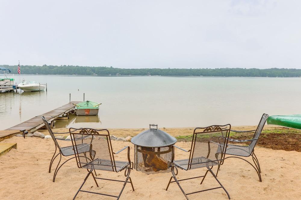 Beach Access & Dock: Little Traverse Lake Cottage!