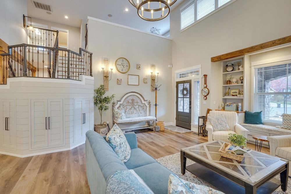 Cozy Bend Home - Walk to Old Mill District!