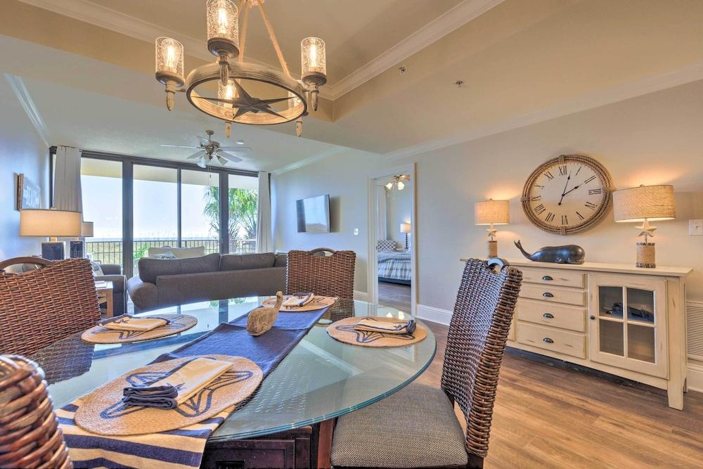 Sunny First-floor Condo w/ Ocean-view Balcony!