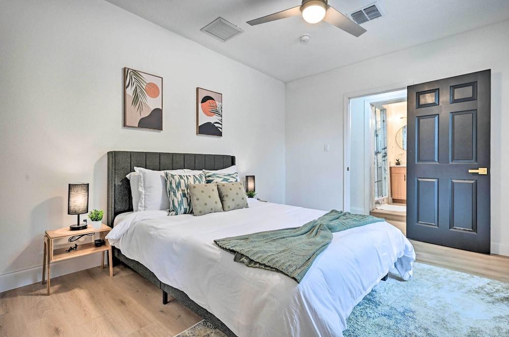 All-encompassing Retreat w/ Pool & Game Room!