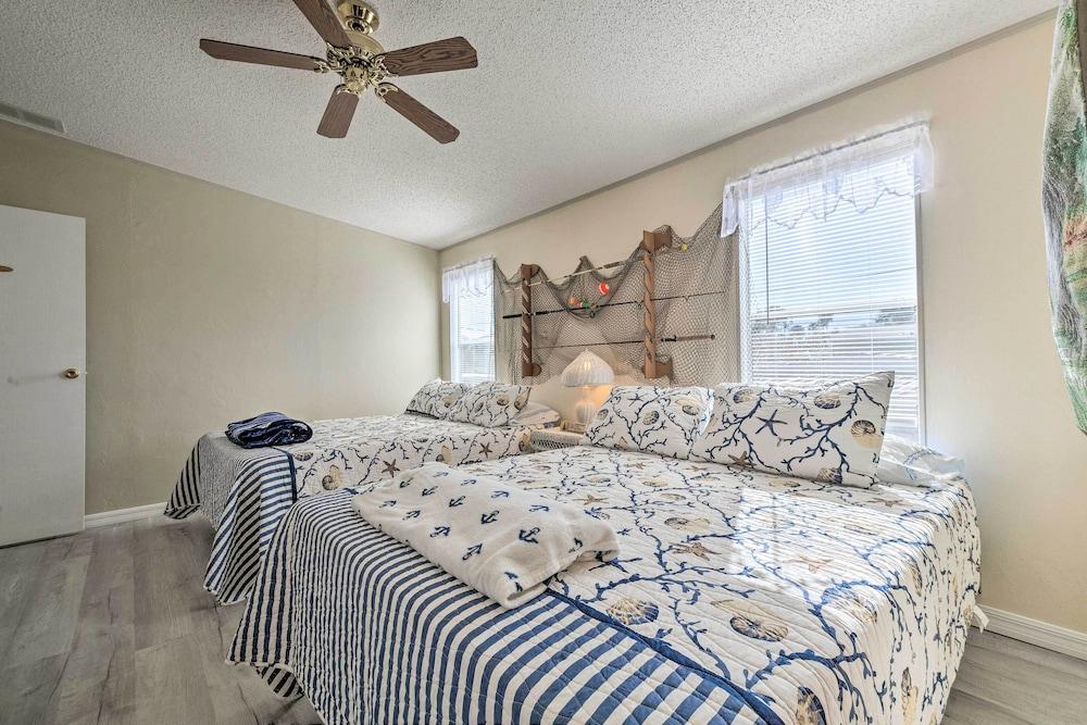 Homosassa River Home w/ Private Boat Ramp & Kayaks