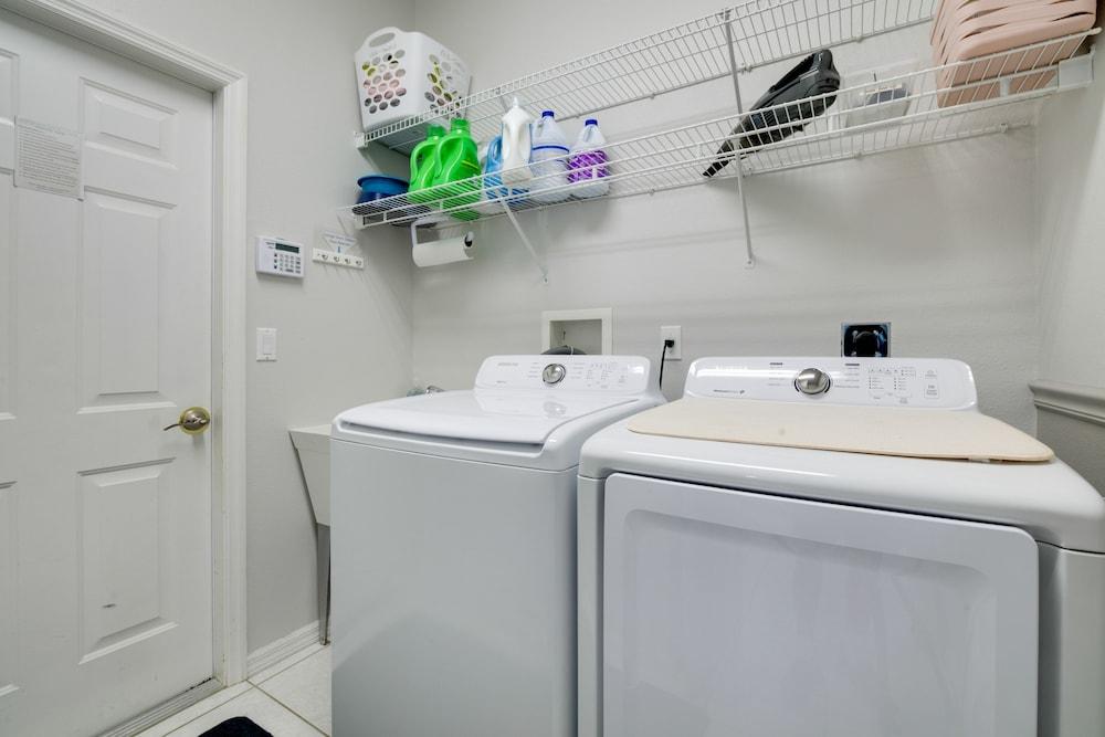 'simplicity' Citrus Springs Home ~ 4 Mi to Rivers!