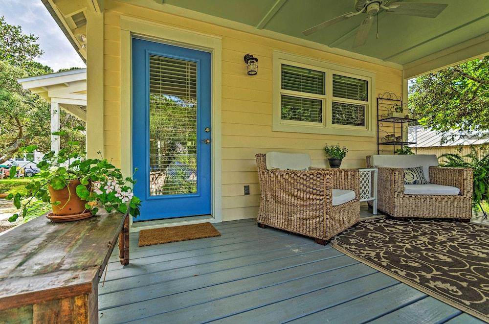 Seagrove Beach Studio - 1/4 Mi to Beach Access!