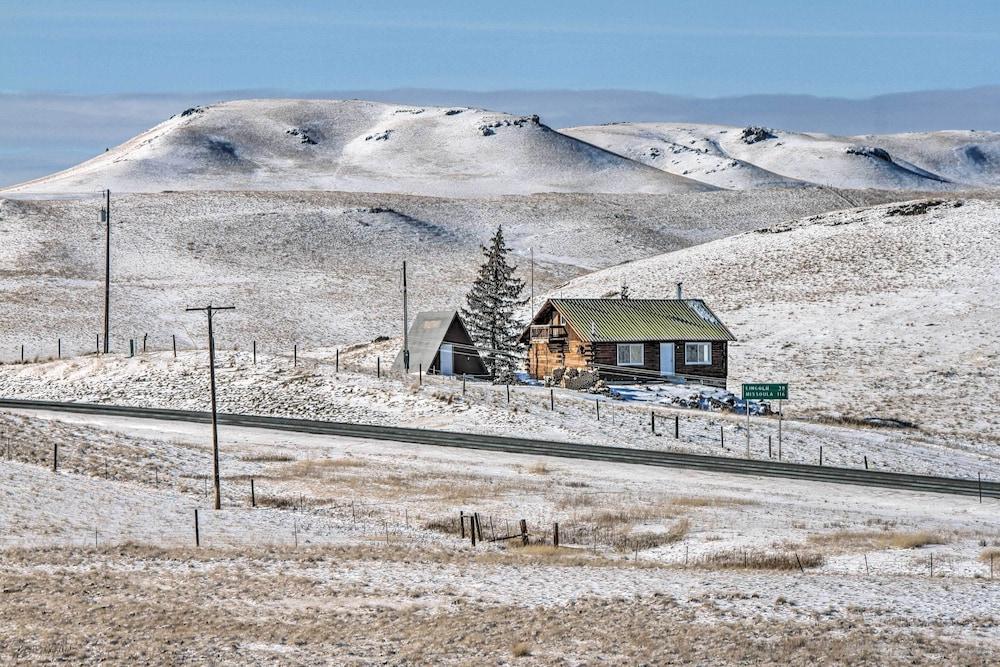 Remote Wolf Creek Cabin - Wide Open Spaces!