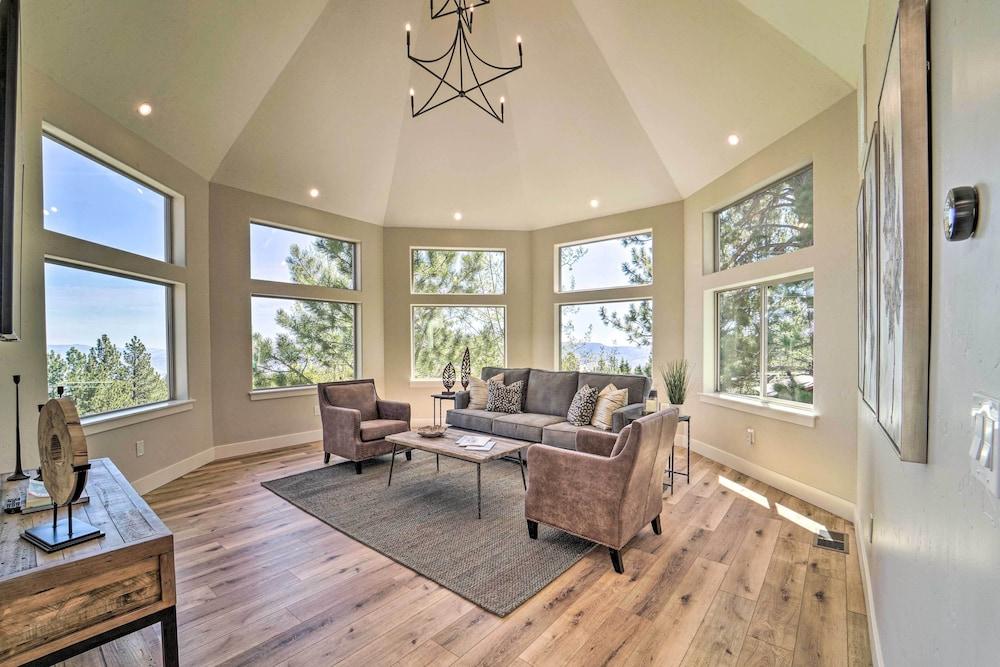 Hot Tub, Pool Table: Luxe Reno Chalet w/ Mtn View!