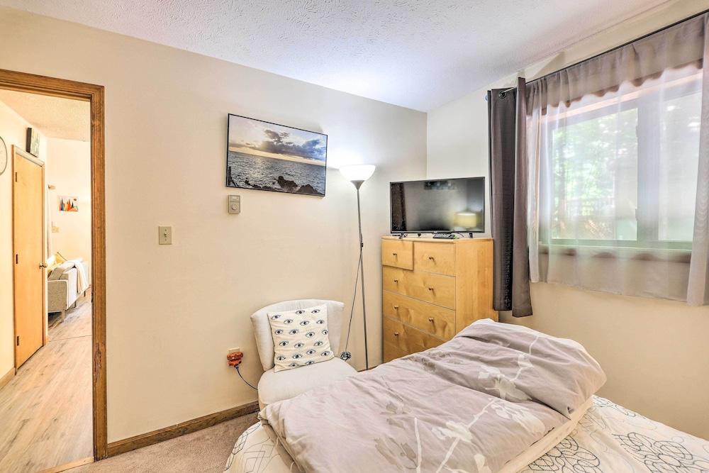 Colorful Pocono Lake Cabin w/ Deck & Fire Pit