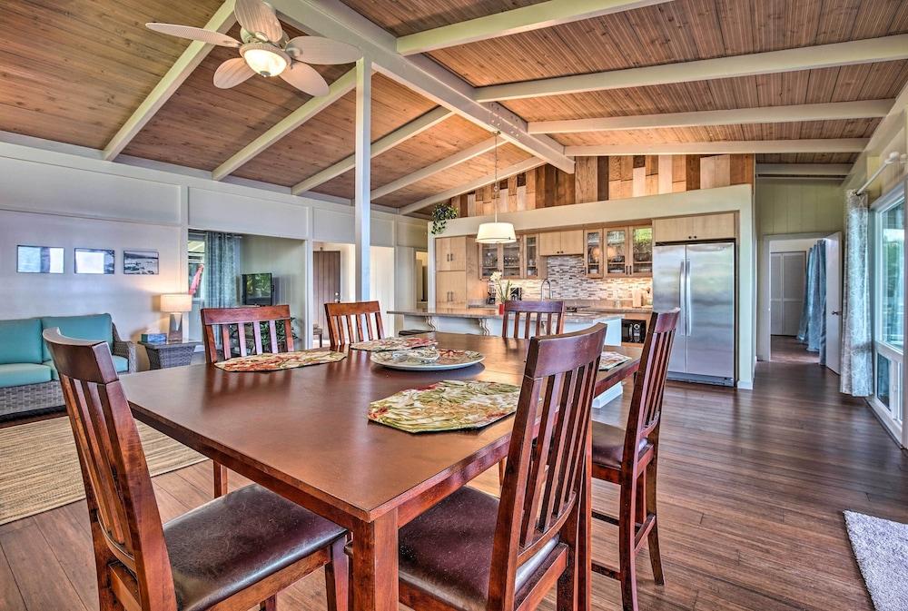 Oceanfront Kona Home w/ Beach Access & Views!