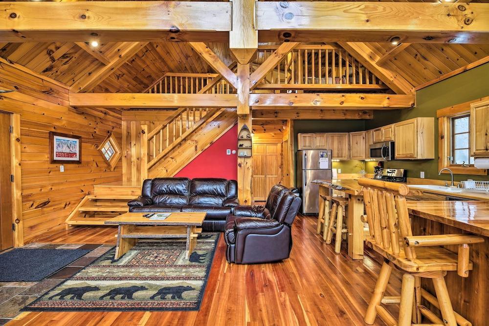 Ski Lodge Mtn Retreat w/ Fire Pit, Deck & Views!