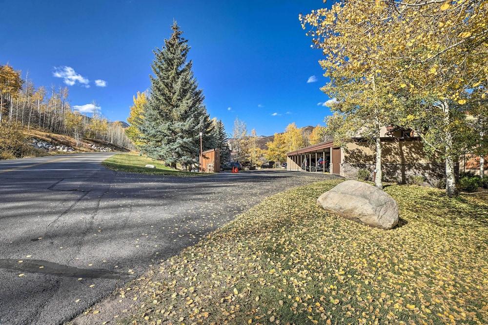 Slopeside Snowmass Townhome w/ Mountain Views!