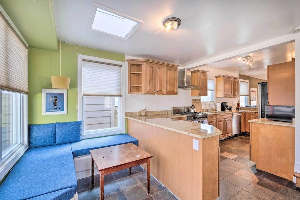 Ideally Located DC Home w/ Pool Table & Patio