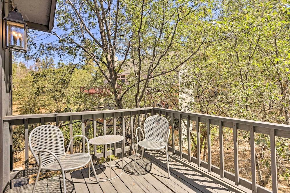 Luxe Timberland Villa w/ Lake Arrowhead Access!