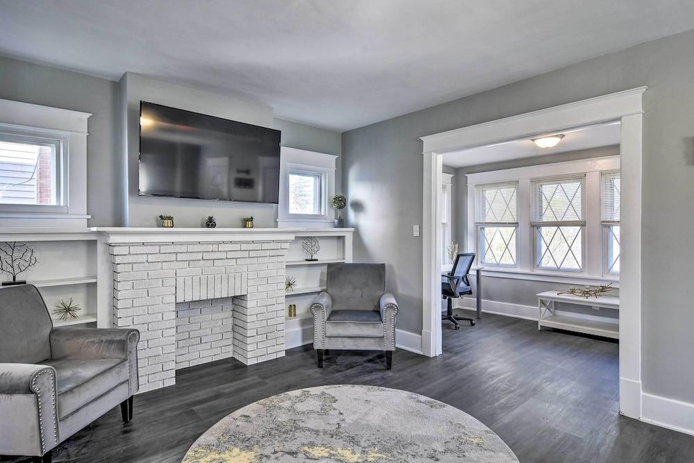 Dog-friendly Home ~ 14 Mi to Highmark Stadium