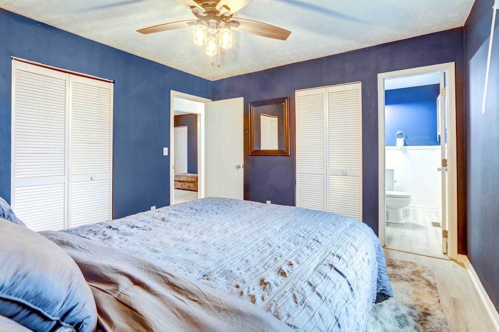 Inviting Frankfort Home Near Bourbon Trail!