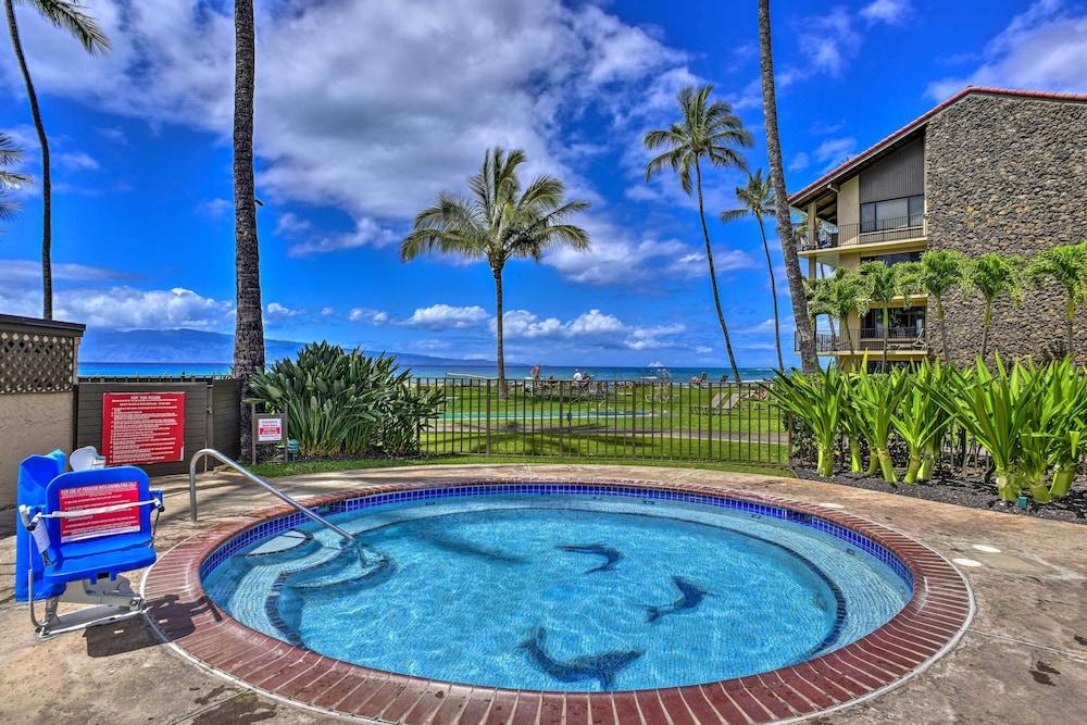 Lahaina Resort Retreat w/ Pool & Ocean Views!