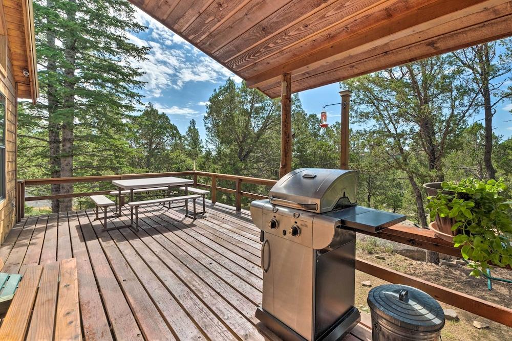 Alto Home w/ Deck & Views ~ 15 Mi to Ski Apache!