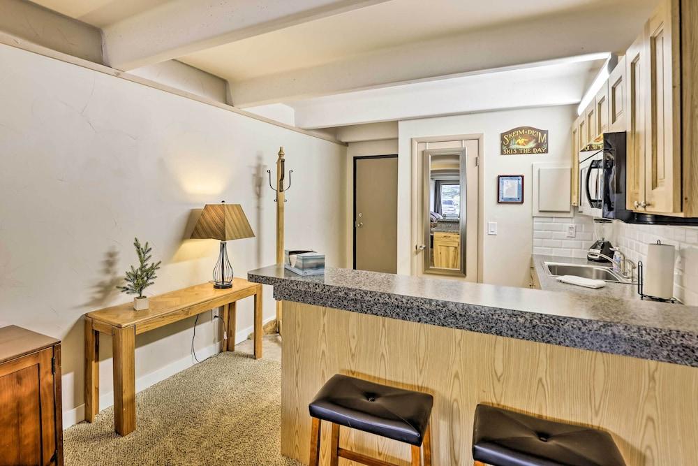 Lakefront Condo w/ Mtn Views in Dillon!