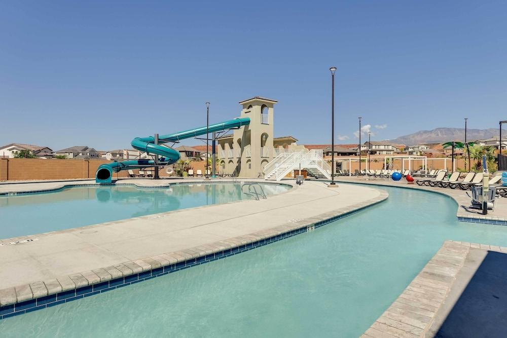 37 Mi to Zion: Family Escape w/ Pool Access!