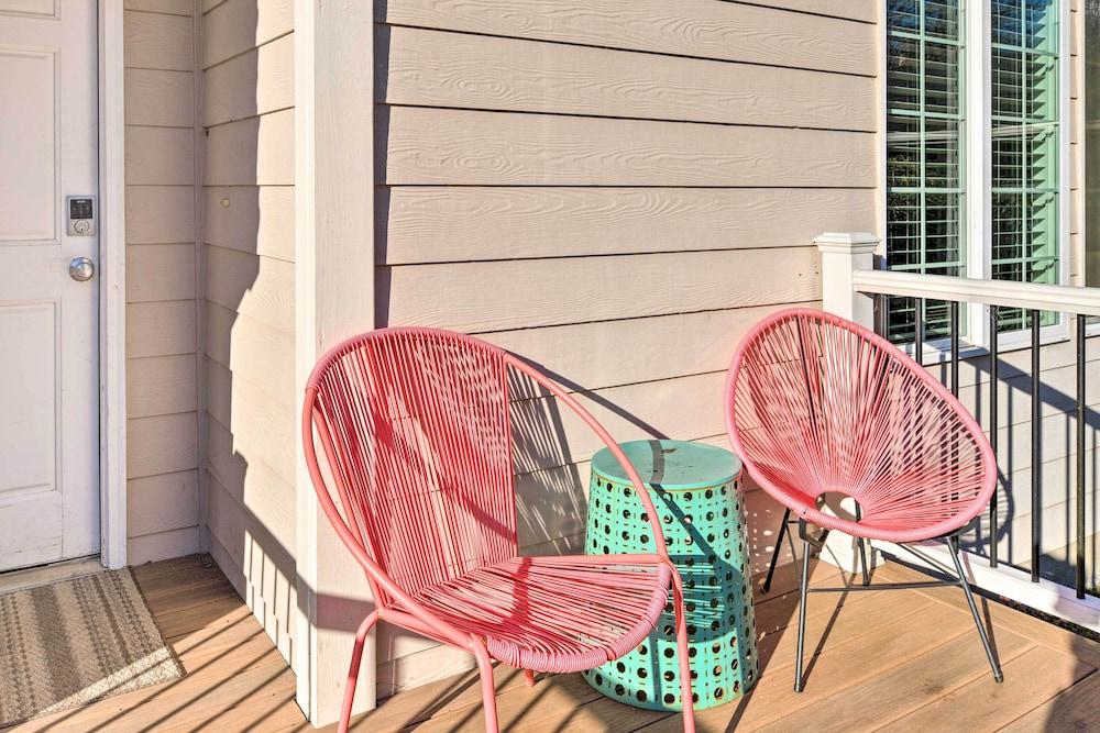 Pet-friendly Rockaway Beach Home w/ Fire Pit!
