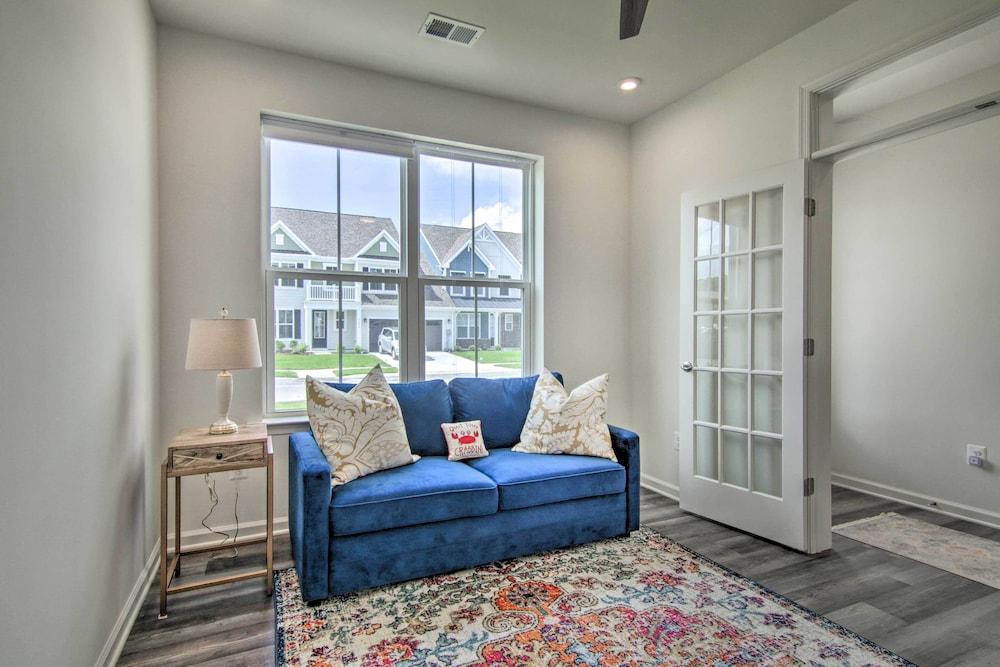 5 Mi to Beach & Pool Access: Bishop's Landing Home