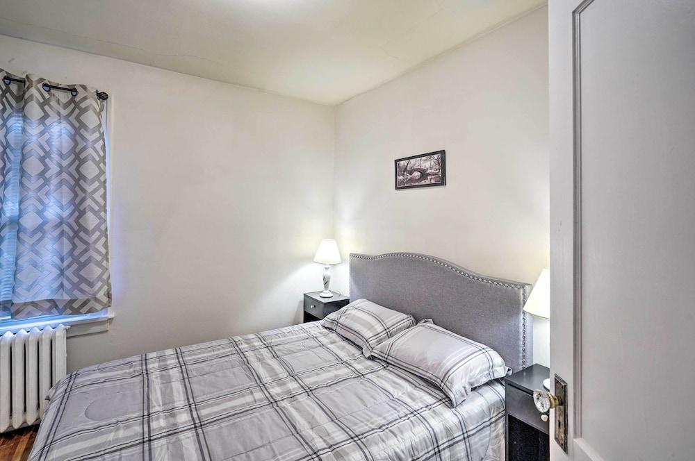 Charming Albany Retreat ~ 3 Mi to Downtown!