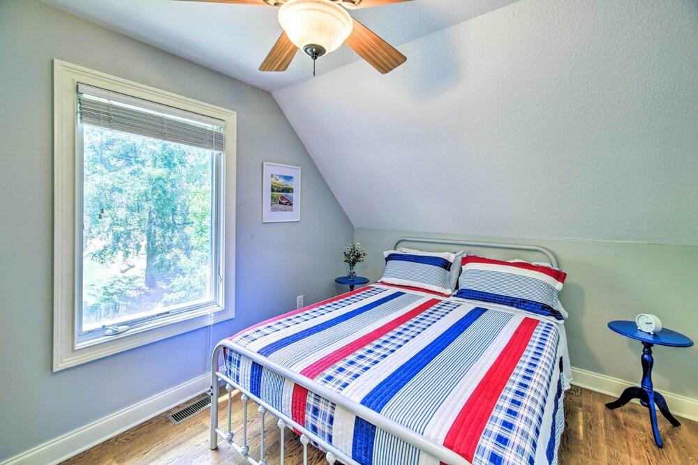 Waterfront Piney Flats Home w/ Private Dock!