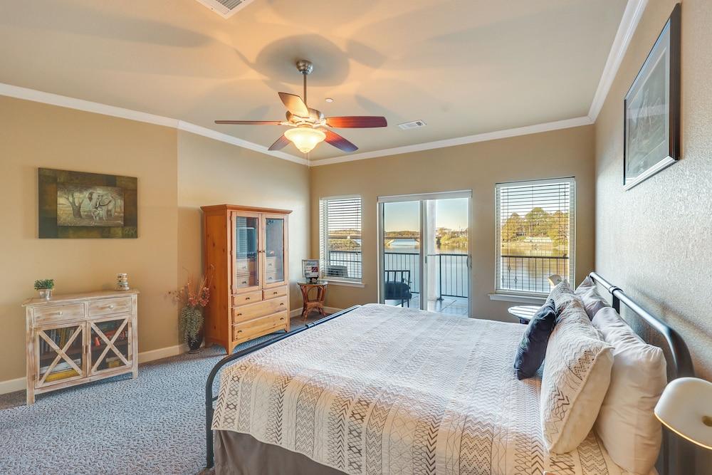 Pool & Lake Hamilton Access: Hot Springs Condo!