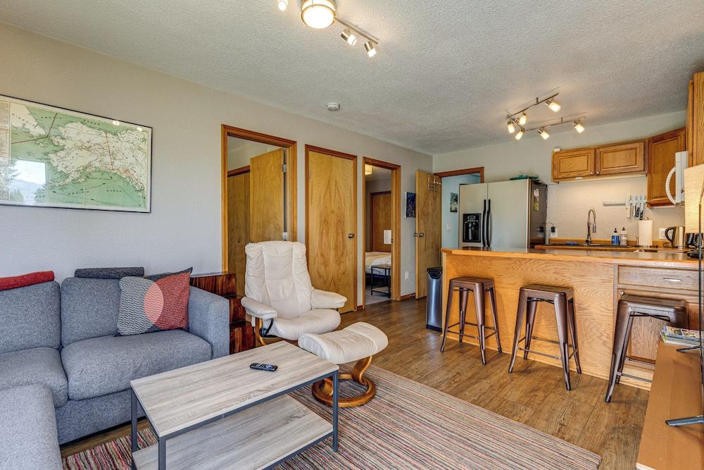 Juneau Apartment - Minutes to Mendenhall Glacier