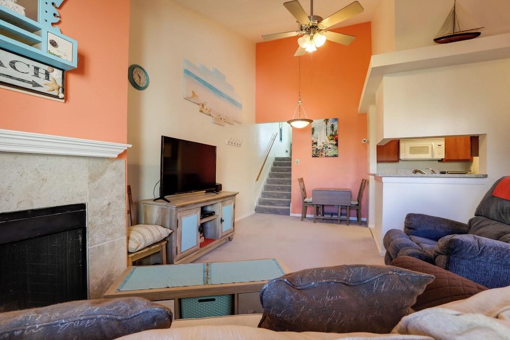 Balcony & Pool Access: Condo in Galveston!