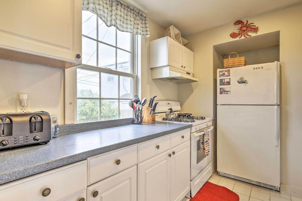 Fireplace + Sunroom! Oceanfront Cape Cod Cottage