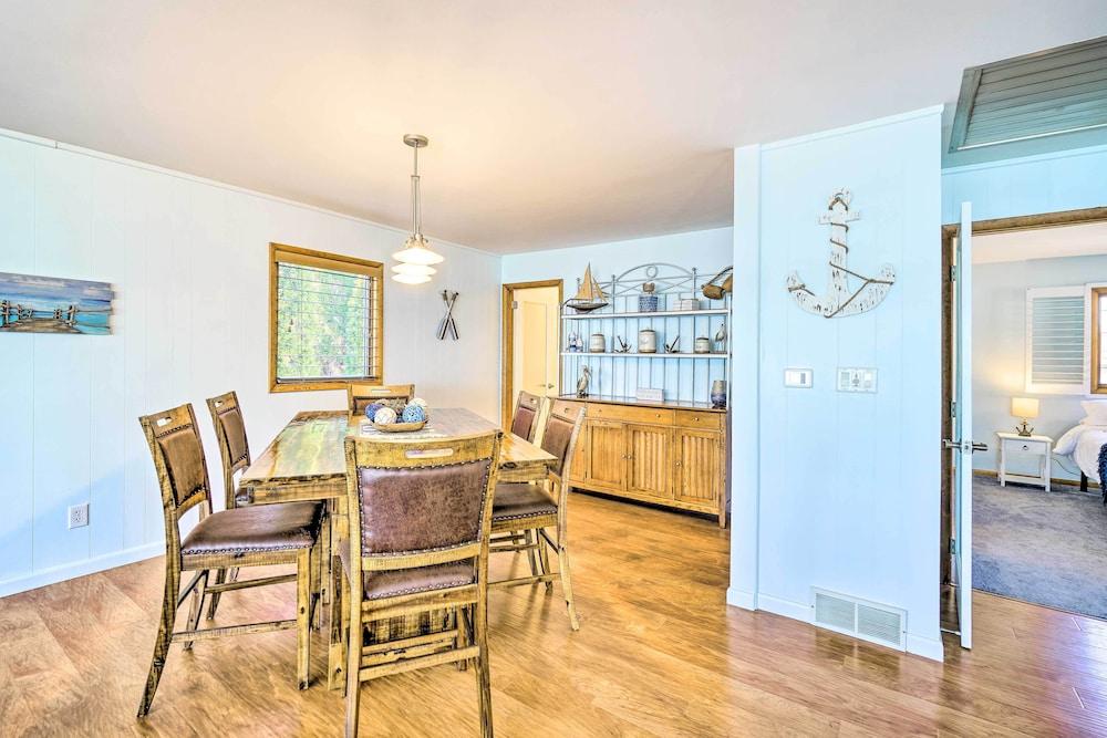 Lakefront Home w/ Rooftop Deck, Grill, Games!