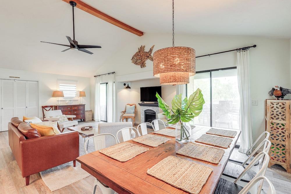 'sunny Side Up' Canal-front Getaway w/ Dock!