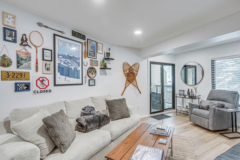 Remodeled Vail Condo w/ Hot Tub Access!