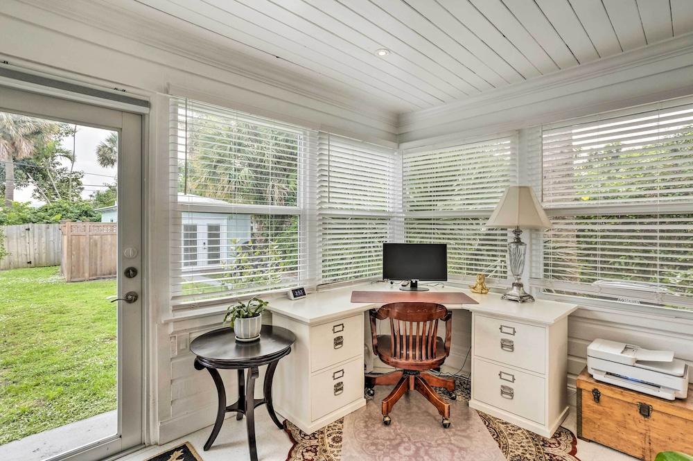 West Palm Beach Bungalow w/ Shared Backyard