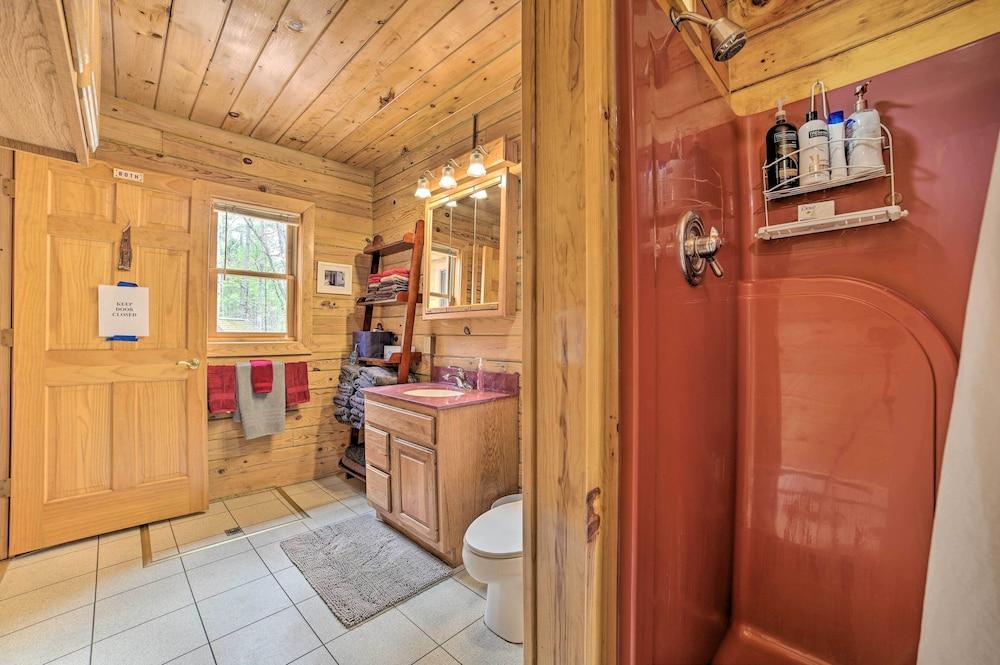 Riverfront Lewiston Cabin w/ Stone Fireplace!