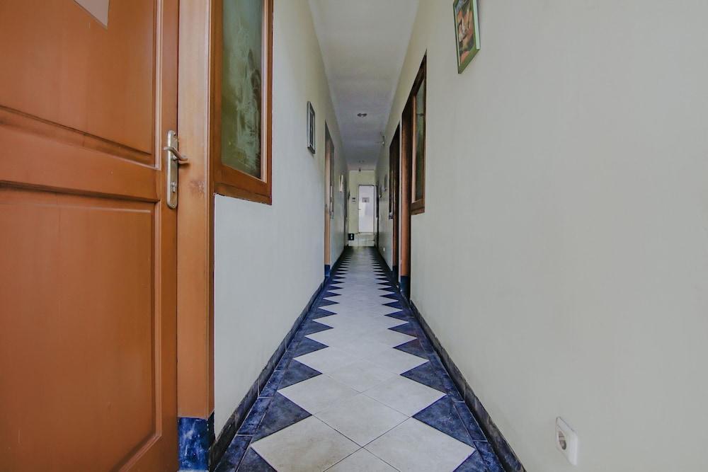 Hotel O Gayatri Residence