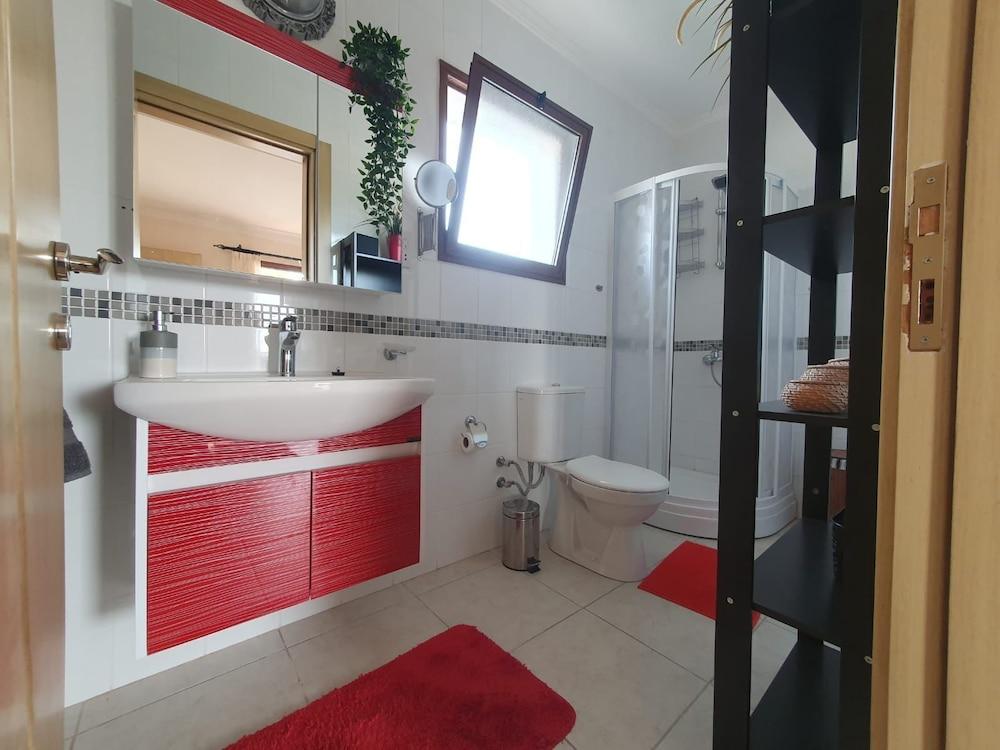 Carrington Sea Magic 2 bed Plus 2 Apartment