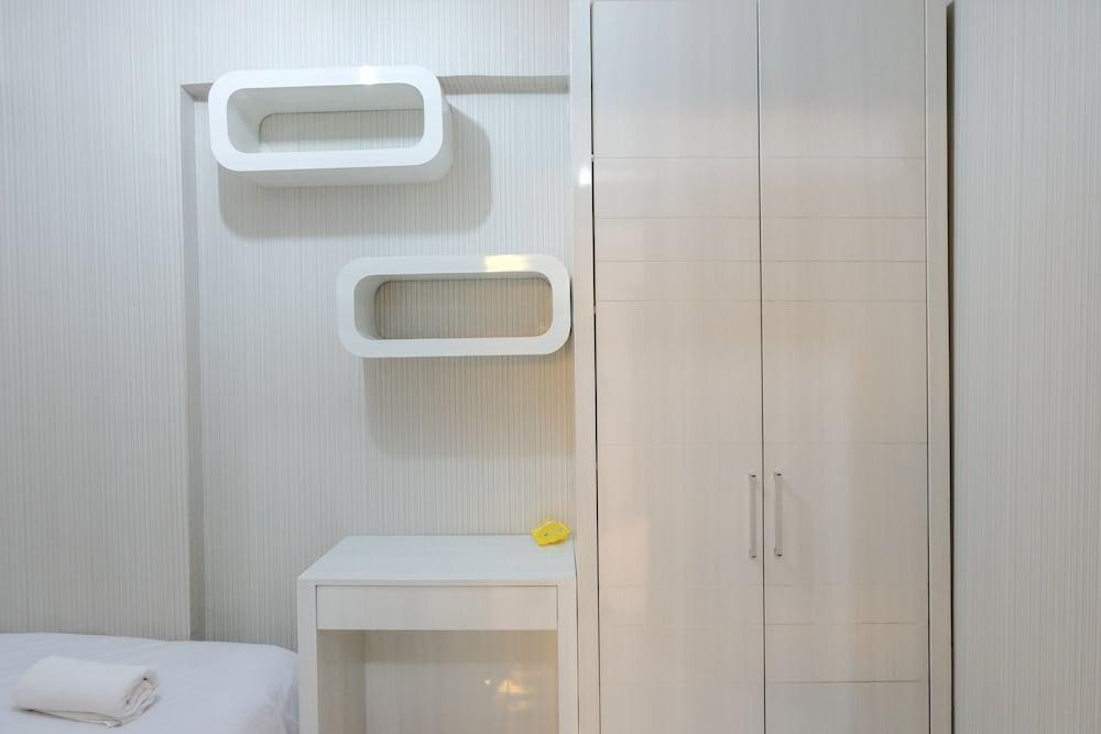 Homey And Cozy 3Br Apartment At Gateway Ahmad Yani Cicadas