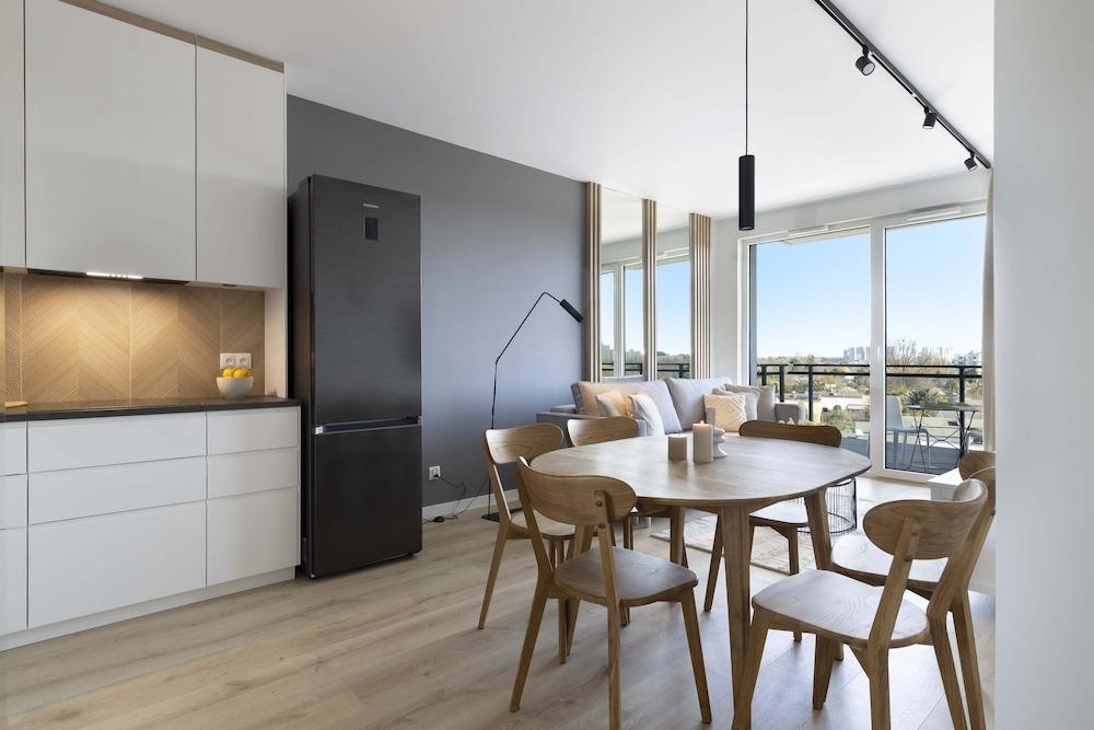 Elite Apartments Seastory