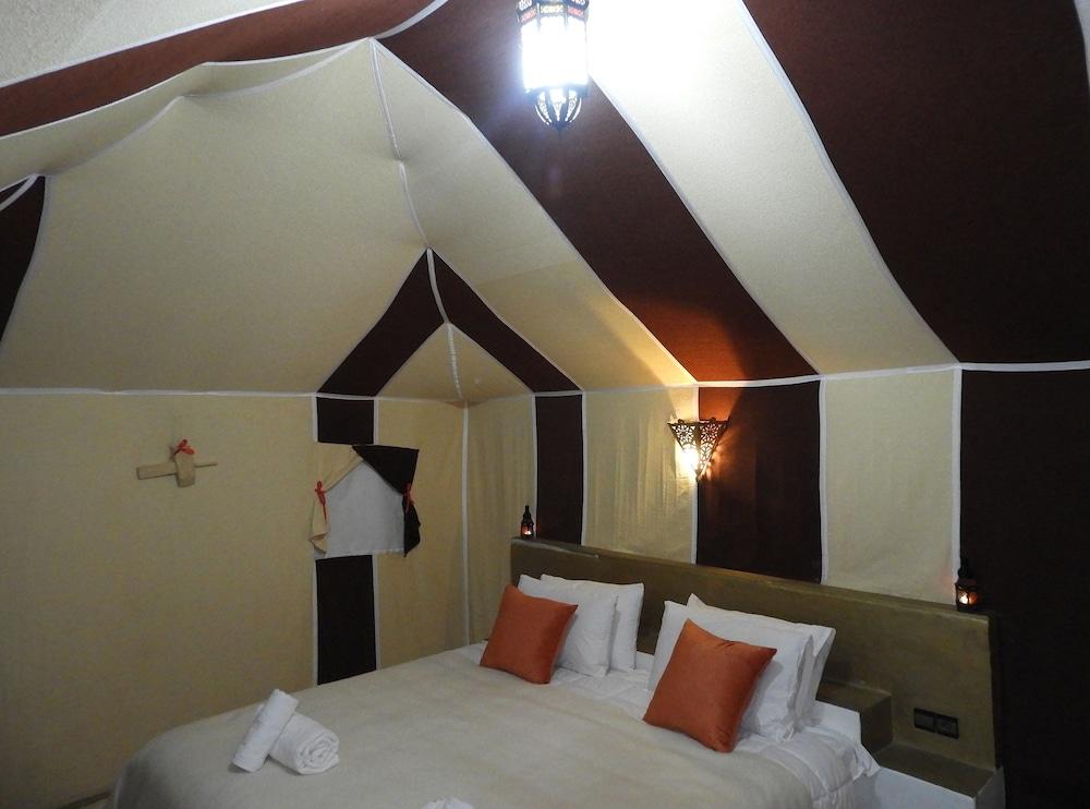 Luxury  Saf Saf Camp