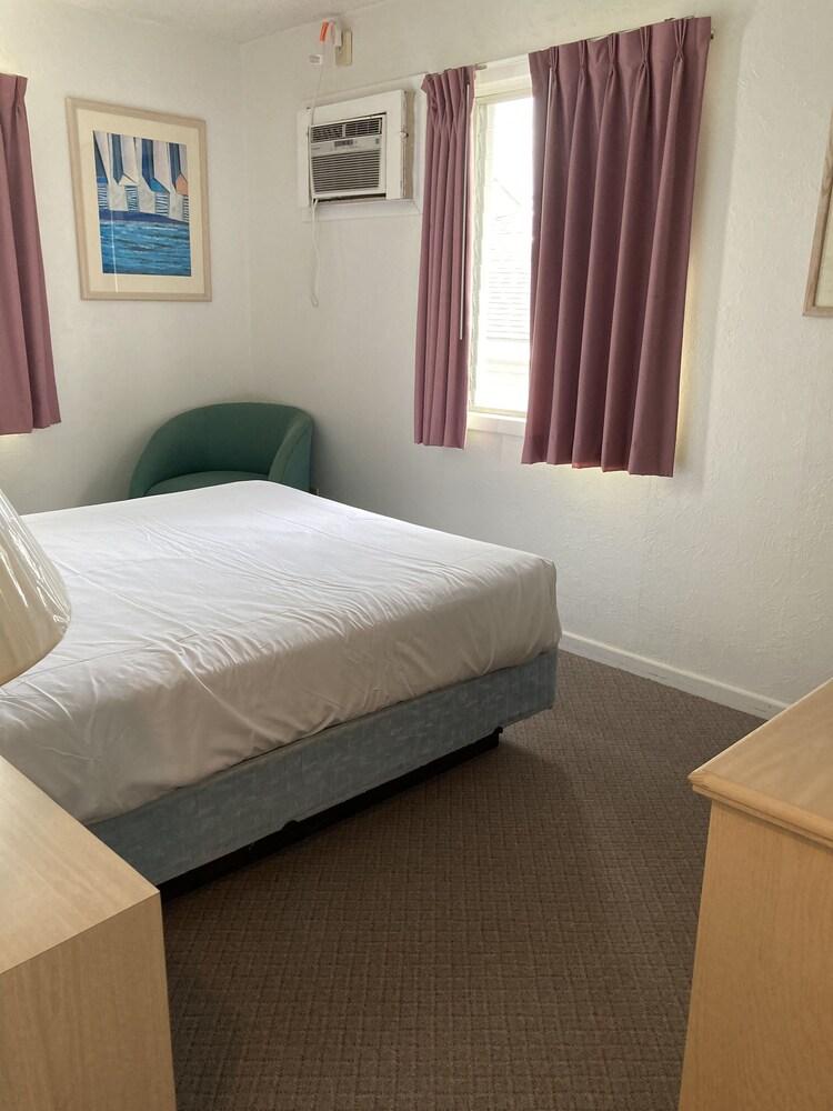 Rambler Motel & Apartments