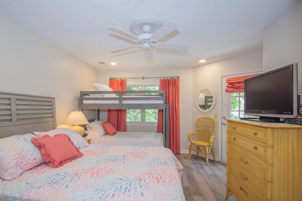 329 Capt John Fripp Villa