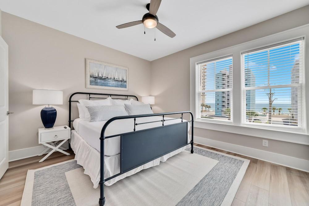 Don't Worry Beach Happy